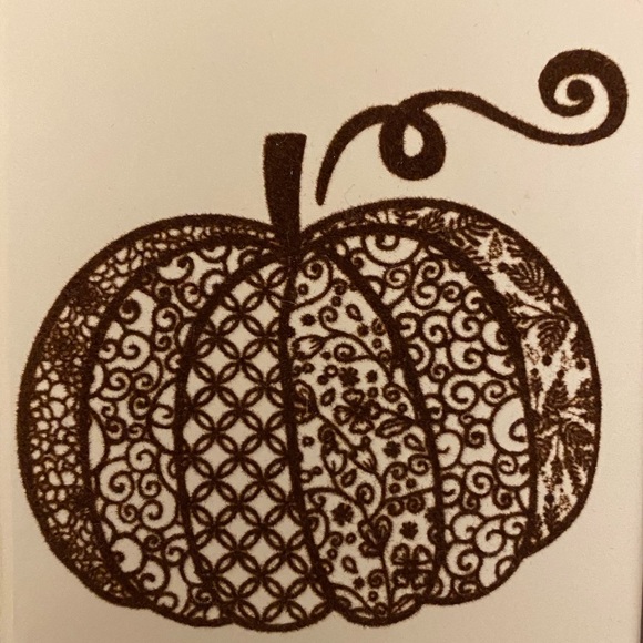 Fall River Almond Moisturizing Soap - Picture 2 of 9